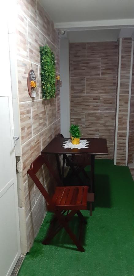 Quarto com suíte para mulheres Rio de Janeiro Exterior foto